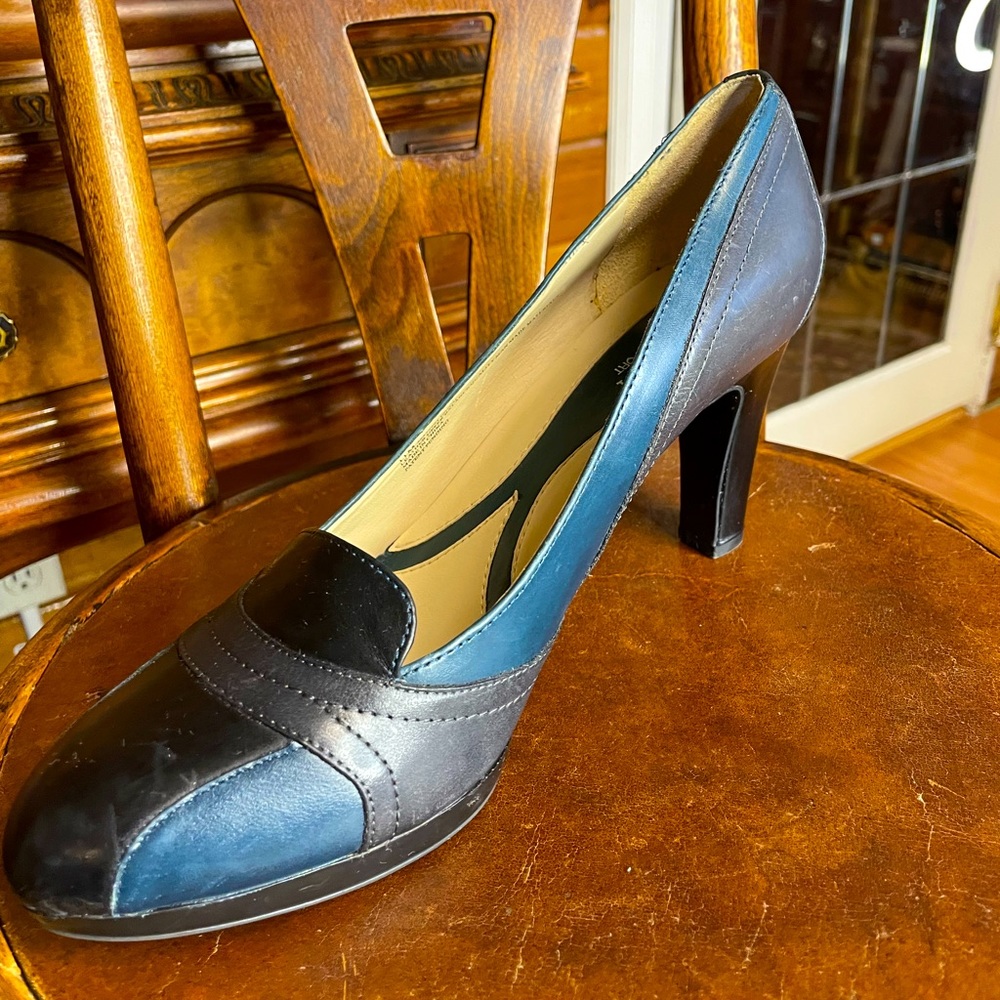 Naturalizer Platform Pumps - Picture 3 of 14